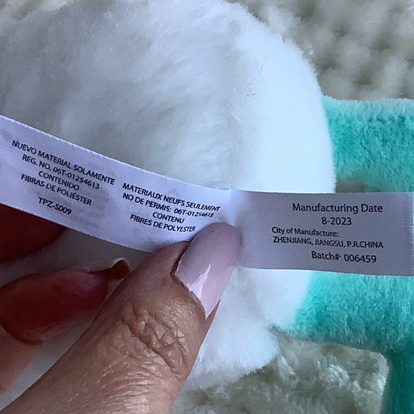 The Petting Zoo Plush Yeti Stuffed Animal Toy White and Teal - Picture 8 of 10